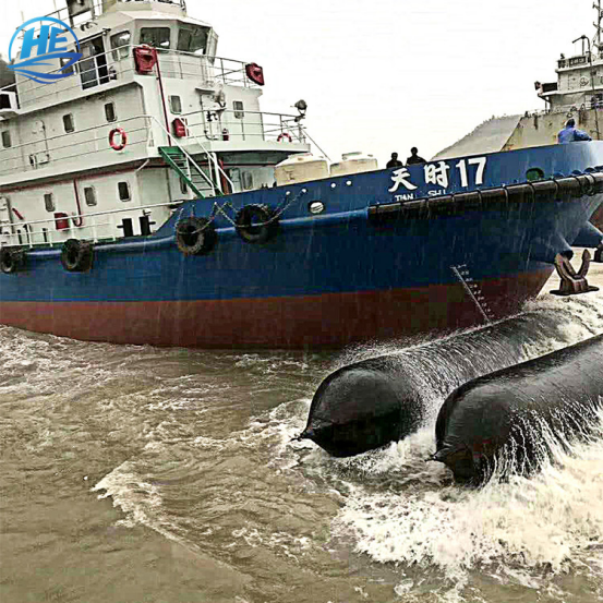 Customized Marine Rubber Airbags Assisting Boats Up And Down Water Salvage Buoyancy