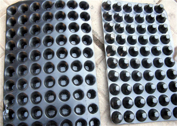лист дренажа пользы инженерства конструкции 30mm высоким Dimpled HDPE