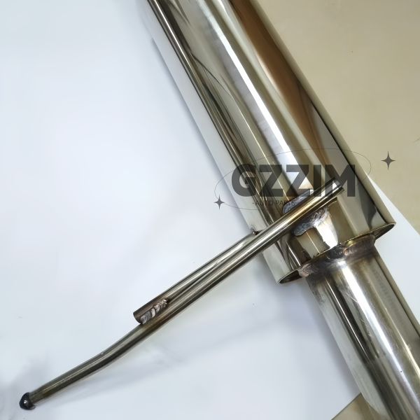 Système d'échappement à double extrémité de sortie latérale à fibre de carbone