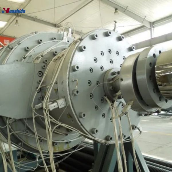 HDPE Pipe Extrusion Line with 20-2200mm Diameter Range, Vacuum Calibration, and High-Efficiency Extruder for Water and Gas Supply