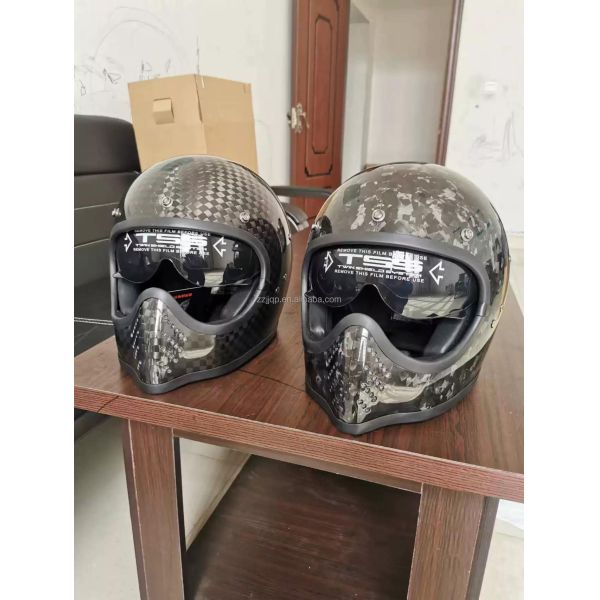 12k/3k Forged Pattern Carbon Fiber Motorcycle Helmet Road Style Customized Logo Printing