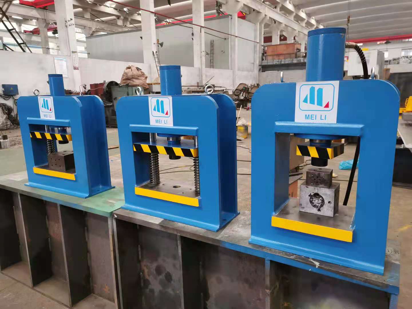 Высота деятельности гидравлической прессы 2.5Ton 200mm ISO небольшая Benchtop CE