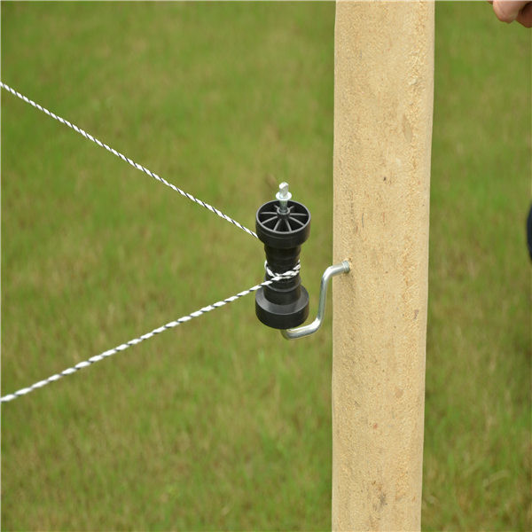 INS037 7mm Galvanized Steel Electric Fence Insulators