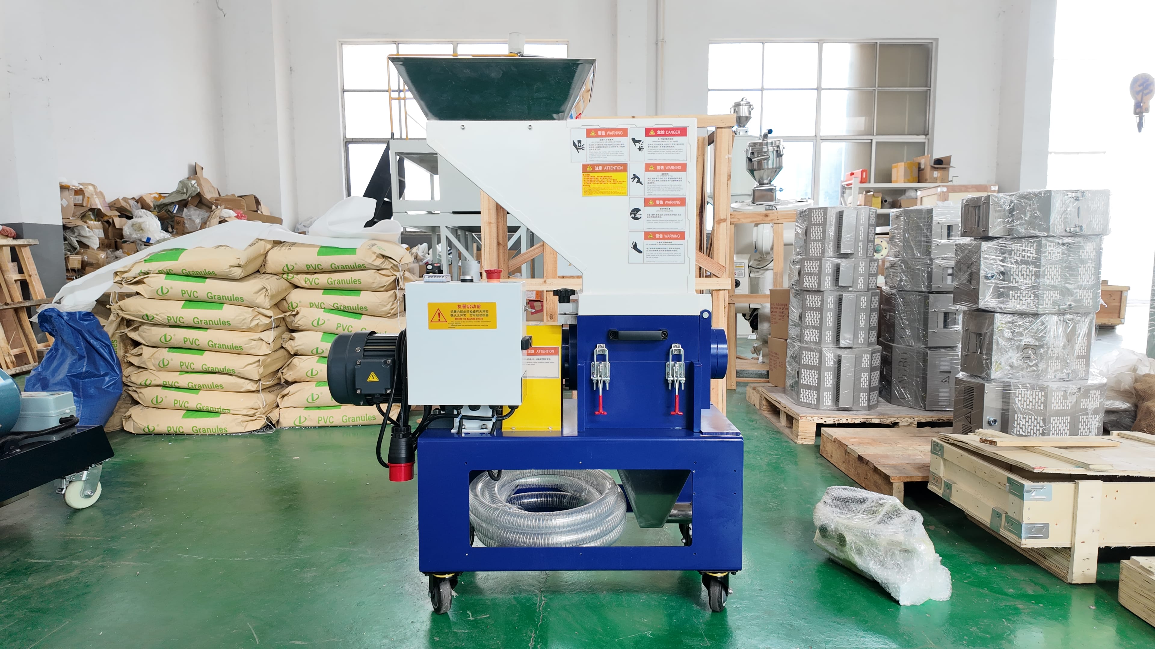 Injection Waste Online Crushing Machine Low Speed Silence Crusher