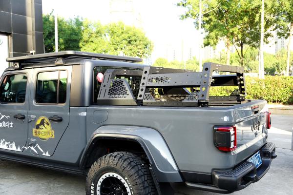 Q235-B Pickup Roll Bar Durable Pickup Truck Bed Bars For Toyota Hilux