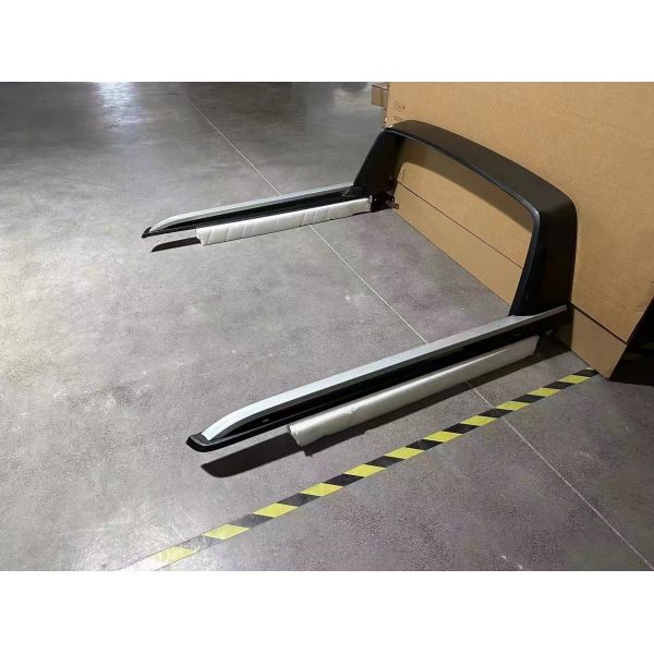 Modified Car Front Bumper Grille Auto Grille Car Middle Grilles For Mitsubishi Triton 2024