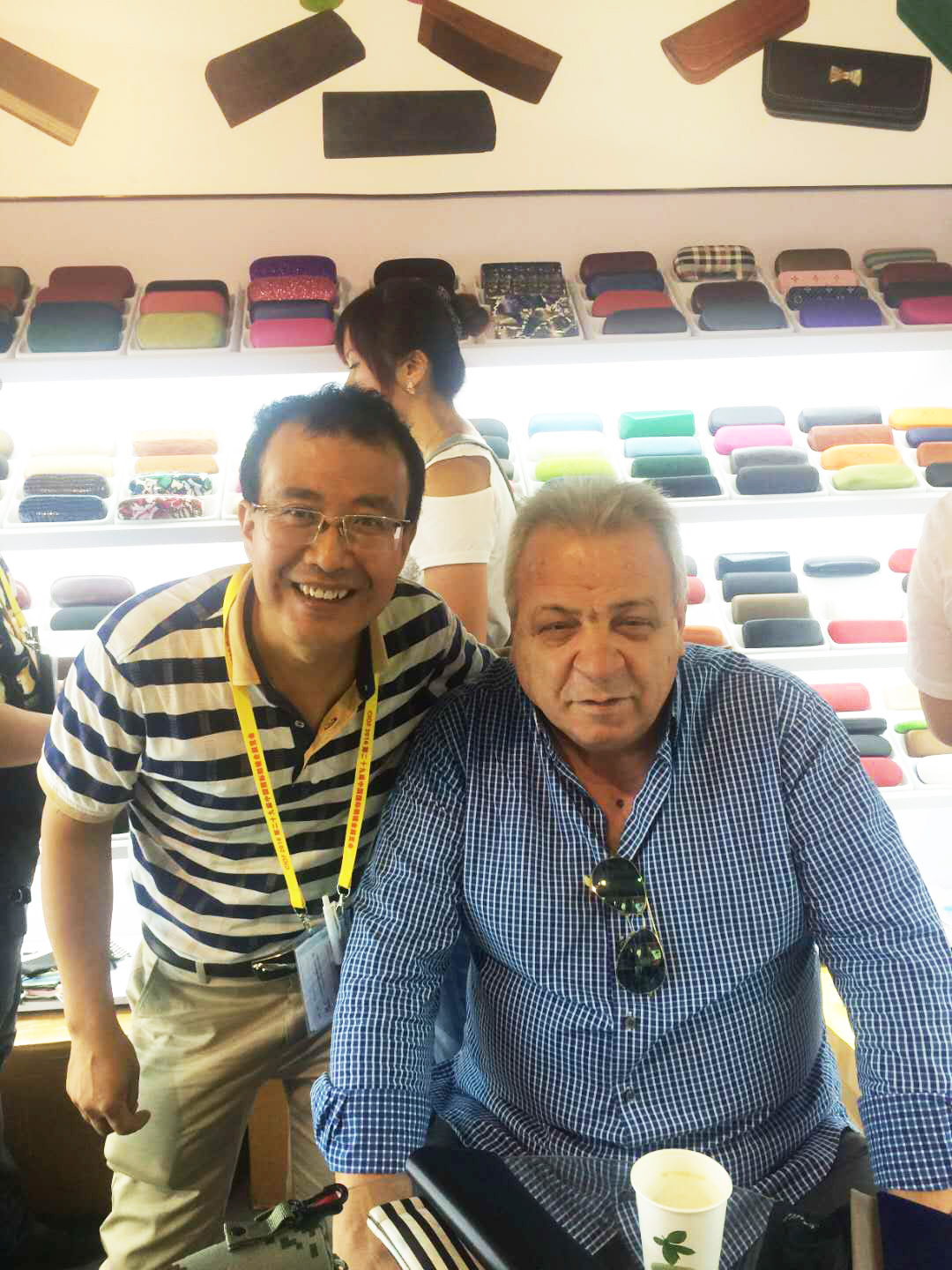 Специально изготовленные PU Hardshell Очки Case Очки Упаковка 157 мм Длина