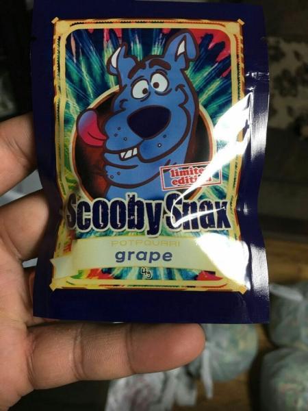 Laminated Material Stand Up Pouch Rotogravure Printing With Round Hang Hole