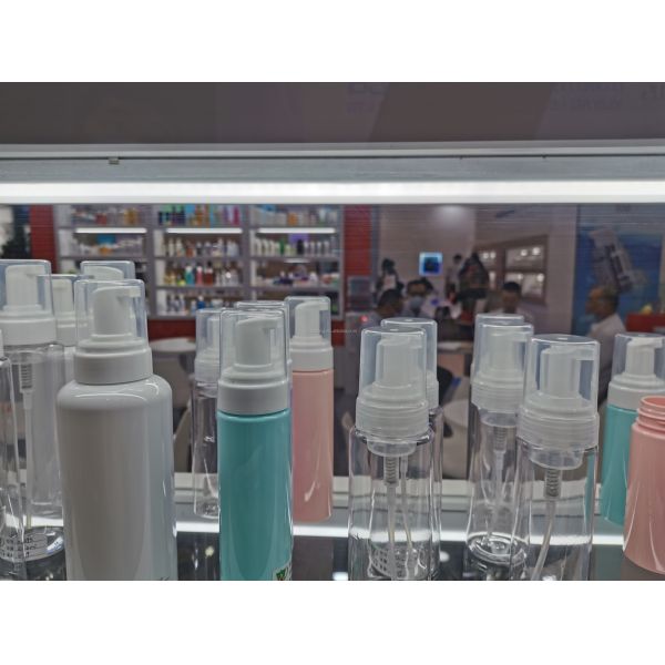 Black Color Mini Trigger Pump for Hand Sanitizer or Detergent Hot