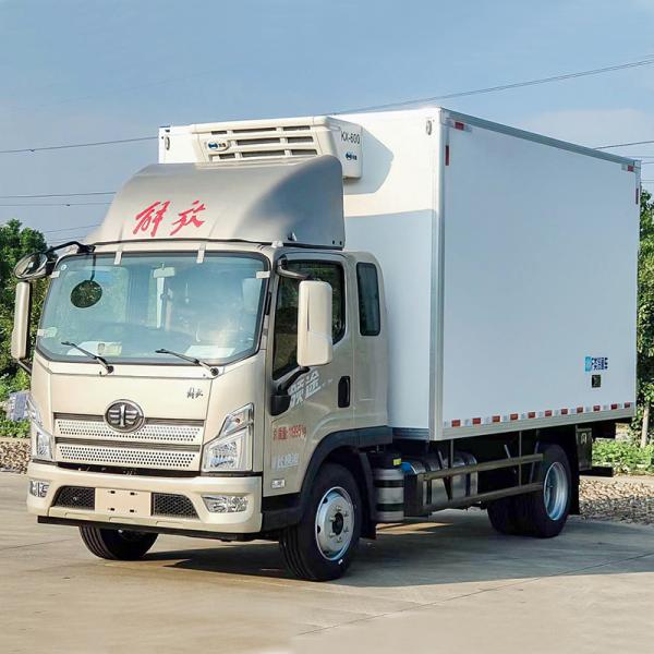 FAW Jiefang 4x2 Refrigerated Truck with Frozen Food Body Manual Transmission Euro 3 Emission Standard