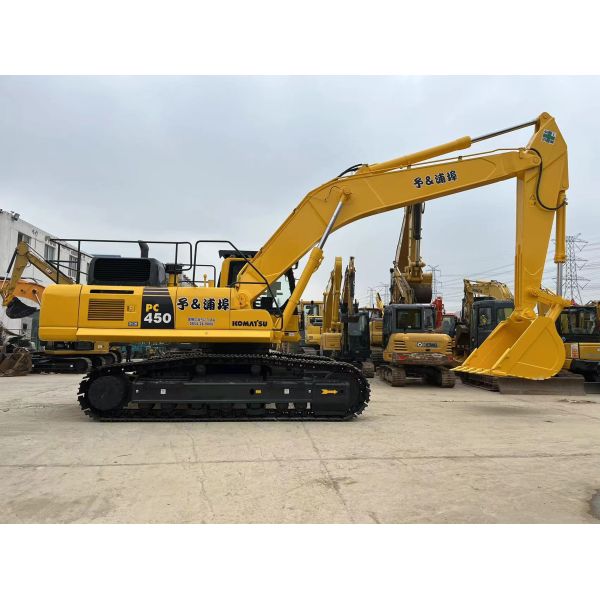 Использованный экскаватор Komatsu PC450-8N1 45 тонн Рабочая масса 45125 кг