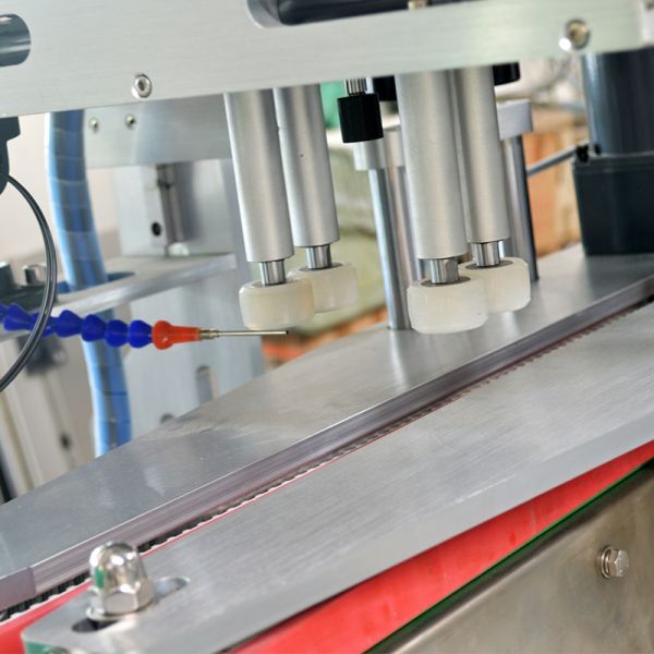 Máquina de sellado de tapones de botellas de tiendas de comestibles para las necesidades de sellado de tapones de patos