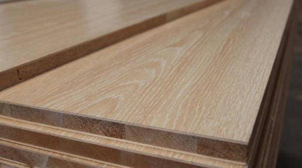Esparadrapos quentes do derretimento do poliuretano liso do sanduíche da laminação para o Woodworking