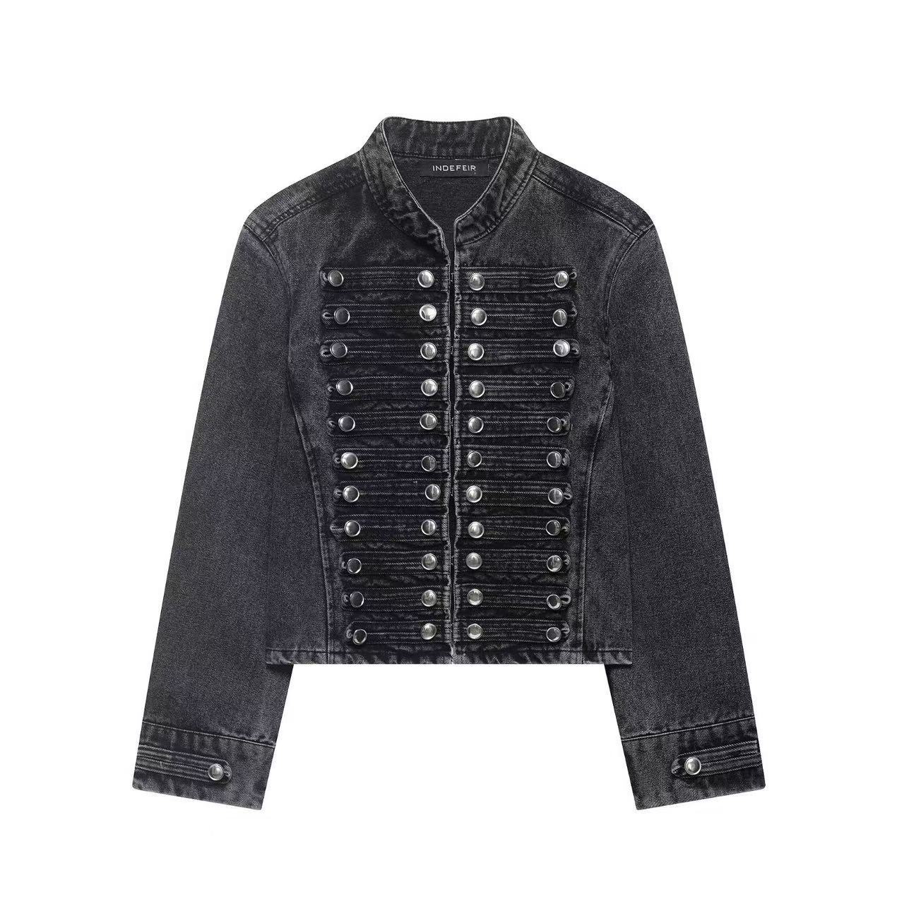Women's Premium Denim Cropped Jacket with Double-Breasted Metallic Buttons