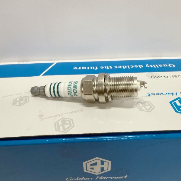 Denso IK20 5304 Iridium Spark Plug For Toyota Honda Hyundai Kia Nissan Mazda Car