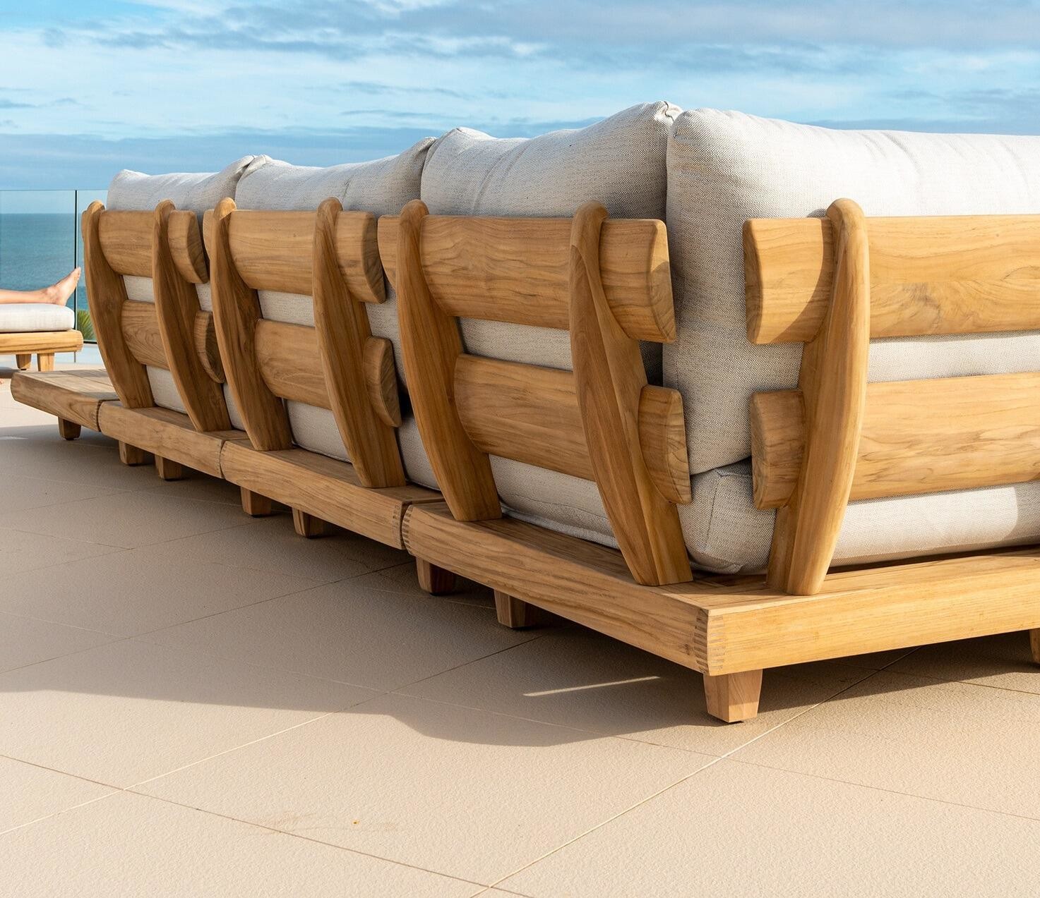 Teak Wood Commercial Hotel Sofa Garden Set Furniture with Middle Sofa Size W100xH110cm