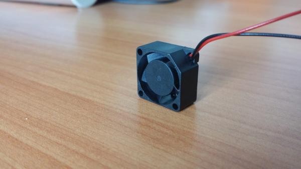 Rechargeable 5V Mini DC Axial Fan , Glasses Tiny Cooling Fan For Equipment