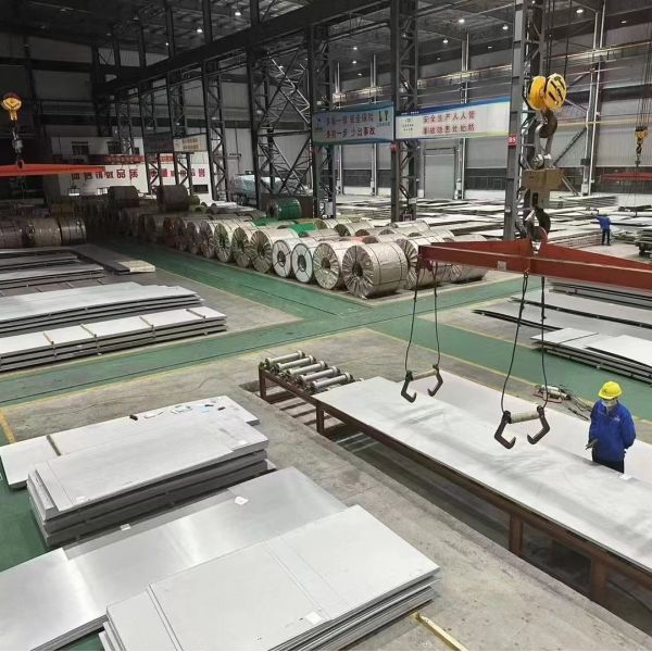 UNS S31803 2205 Duplex Stainless Steel Plate 0.4-60.0mm Hot Rolled Cold Rolled