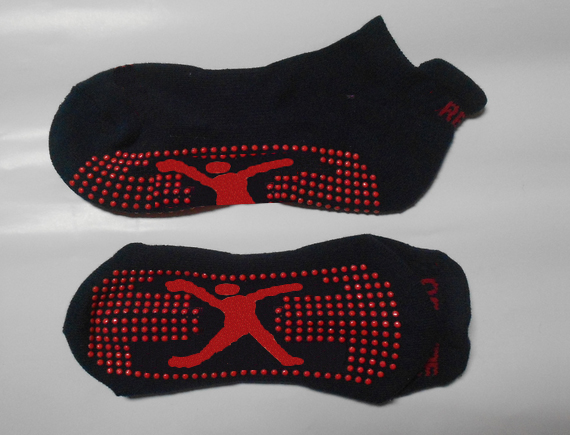 non skid kids grip socks