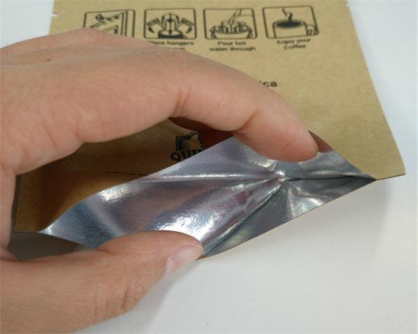 O espaço livre da parte anterior personalizou sacos de papel para o pó/doces/café