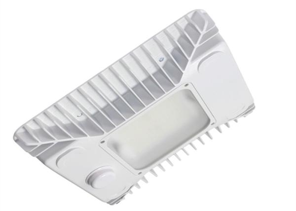 O dossel de alumínio do diodo emissor de luz do alojamento ilumina IP65 para a garagem do posto de gasolina/estacionamento