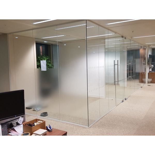 Frosted Glass Office Partition With Thermal Insulation Aluminum Accessories Profiles