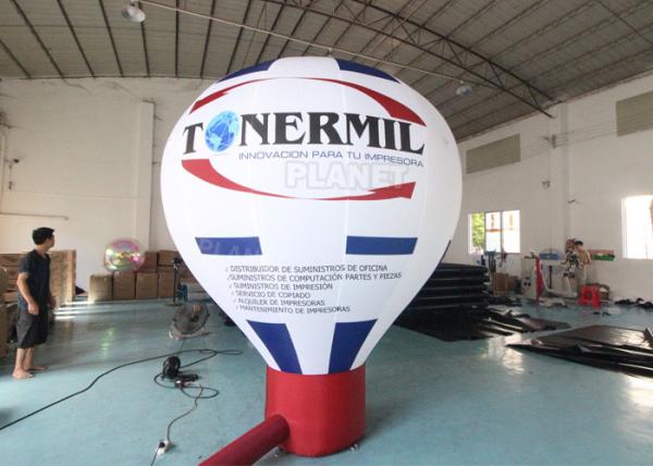 O modelo gigante Hot Air Balloon da propaganda do telhado dá forma a balões à terra infláveis para a propaganda relativa à promoção