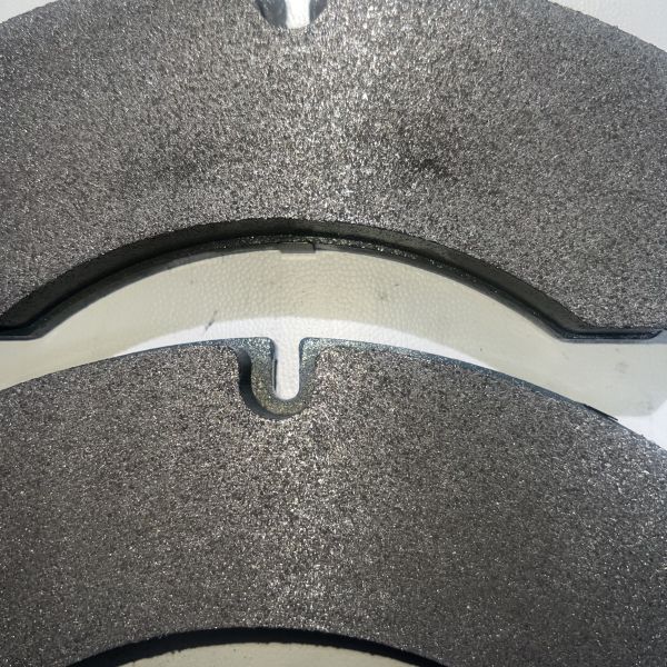 Yutong T7 Bus Ceramic Fiber Brake Pads High-Temp Precision Compression Bus Spares YF3501YT175B