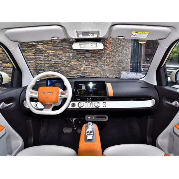 2023 Changan Lumin Ev Mini Electric Car Customized for Comfort and 301km Battery Life