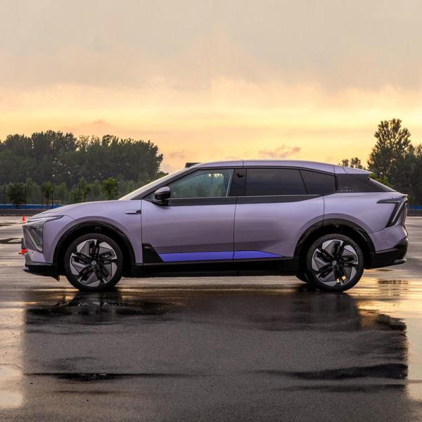 Pure Electric Sedan EV Electric Vehicle HiPhi Y 2023 560km Pioneer Edition