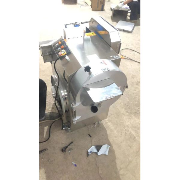 Professional Herb Cutting Automatic Multifunctional Cutter Electric Machine Vegetable Dicer With Ce Certificate
