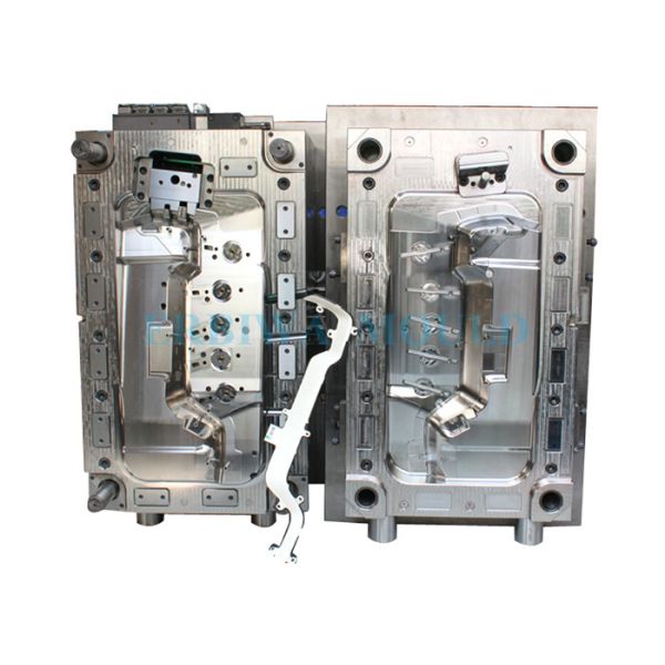 Привлекательной продукты ИАТФ16949 отлитые в форму пластмассой для деревянных автоматических внутренних частей