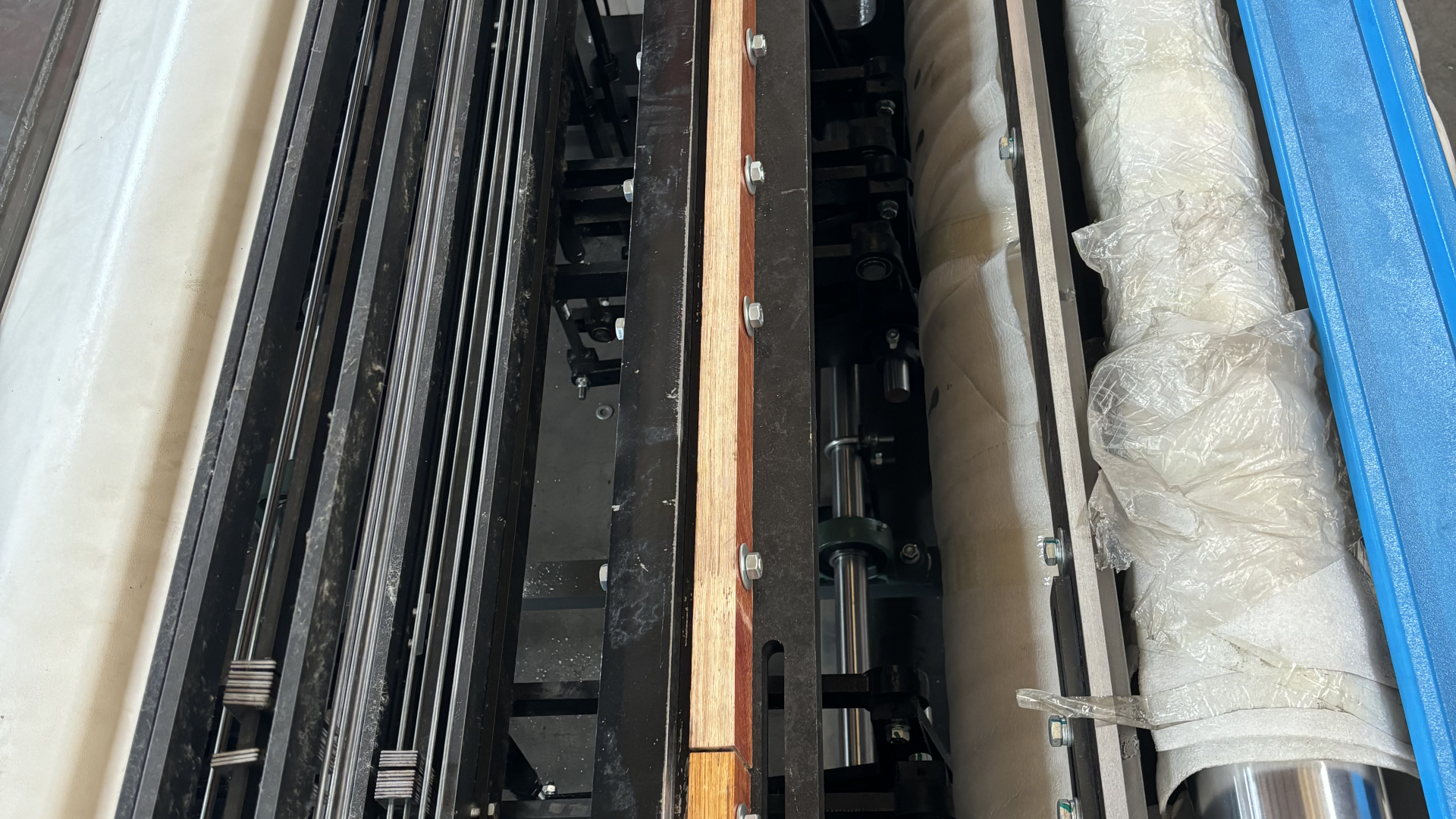 Fast Wire Mesh Weaving Machine Consistent Quality 1600D