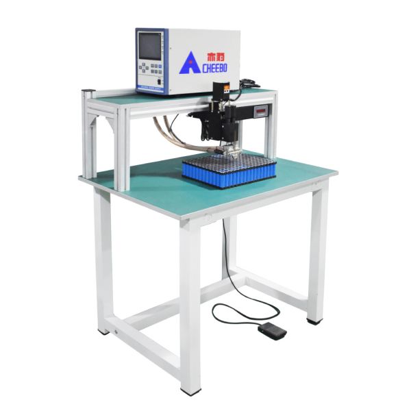 Полуавтоматическая сварочная машина с цилиндрическим 18650 сопротивлением