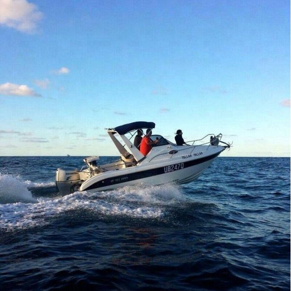 150HP 6.25m New Cabin leisure fishing High Speed Boat fiberglass yacht