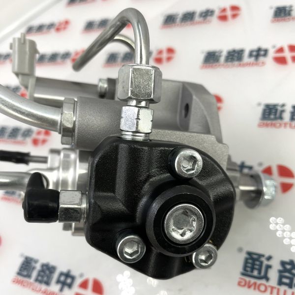 294000-0781 294000-0780 294000-0783 16700-VM00A 16700-VM01C CR HP3 Fuel Injection Pump for Nissan YD25 2.5L Engine Navara NP300 D40 D22 Pathfinder D4
