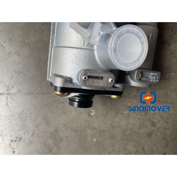 Sino Truck Trailer Control Valve Original Quality WG9000360525