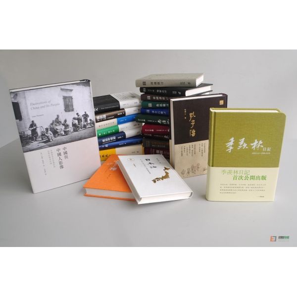 Automatic Notebook Binding Machine with 600pcs/hour Speed 380V 9KW Auto Hard Cover Book Casing Machine