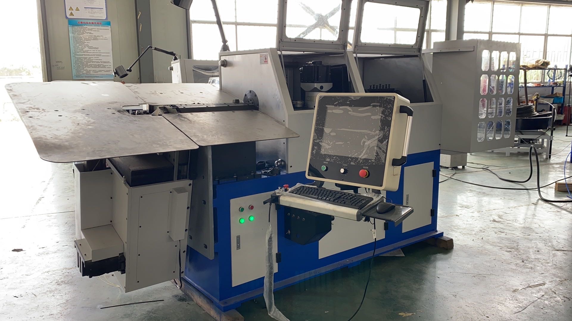 Гибочная машина провода CNC оси 3D HWASHI 7 для 2 до 6mm/провода 3 до 8mm