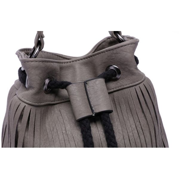 2016 summer new Korean version of Mobile Messenger bag fashion wild tassel bucket Ms. influx of women