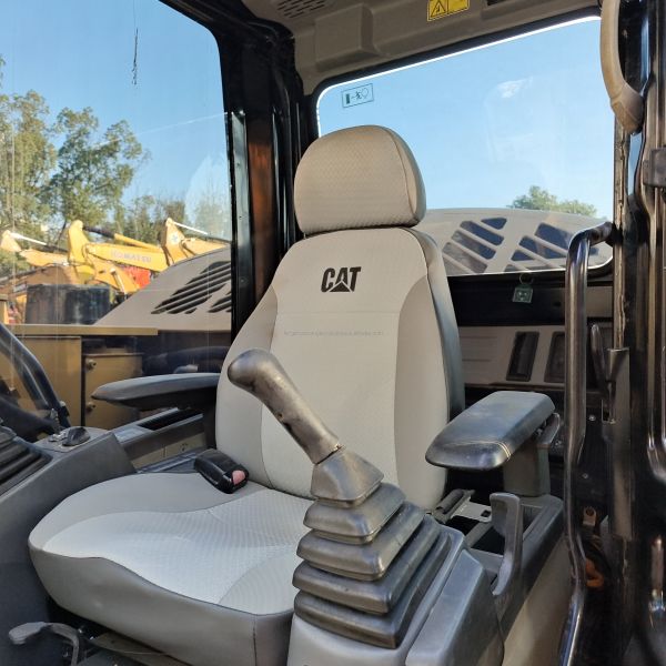 7193KGS operating weight caterpillar 307d excavator with original hydraulic cylinder