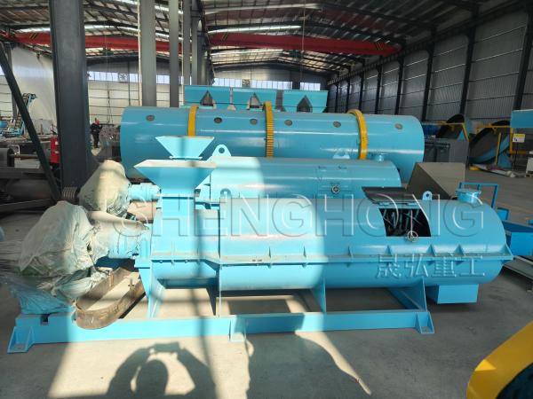 Ball Shape Organic Fertilizer Granulator 600V Fertilizer Making Machine 2 Ton/H