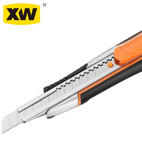 SX829 High Carbon Steel Snap Knives for Accurate and Smooth Cutting Experience