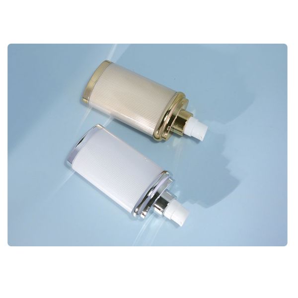 Embalaje de aceite esencial acrílico botellas de 30 ml 50 ml botellas de spray de plástico para protector solar / esencia / crema para bebés