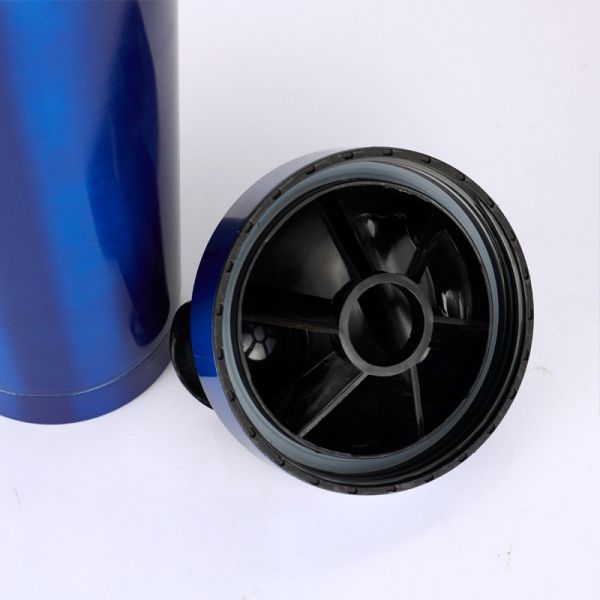 Bouteille de shaker avec fil de fer Whisk Bouteille de shaker de protéines pour les mélanges de protéines en acier inoxydable Bouteille de shaker en métal grand 25 oz 739ml