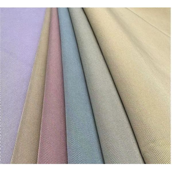 76% de algodón / 24% de poliéster 220 g/m2 ropa de calle moda urbana parkas chaquetas de campo abrigos aislados tejido