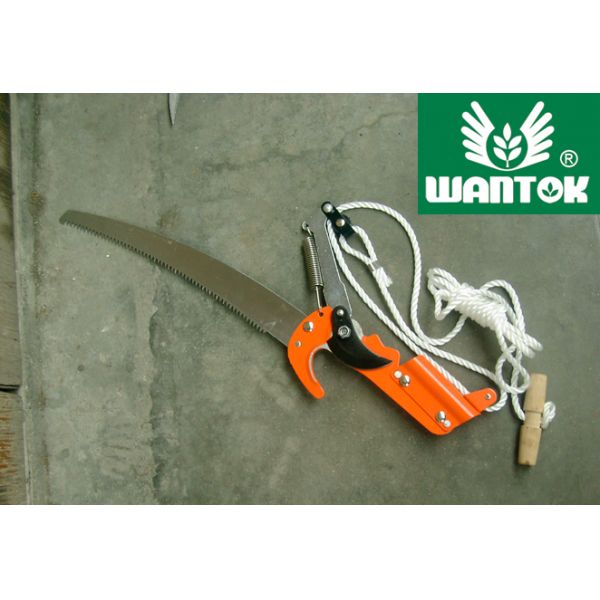 Effortlessly Trim Branches with Steel Curved Extendable Tree Pruner Telescopic Pole Saw