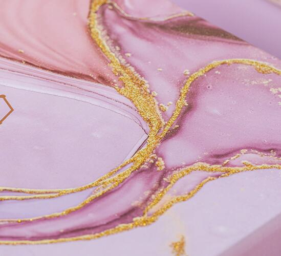 Pink Cardboard Gift Packaging Boxes UV Varnish Art Paper Gift Box With Gold Powder