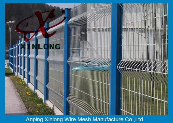 3D Curved Vinyl Coated Welded Wire Fence Panels For Sport Field Garden High Strength