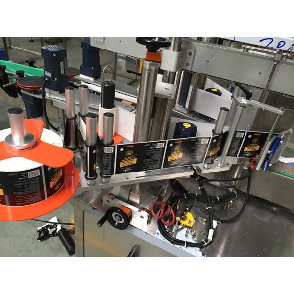 Plastic Packaging Material Double Side Labeling Machine for Square Bottles at Direct